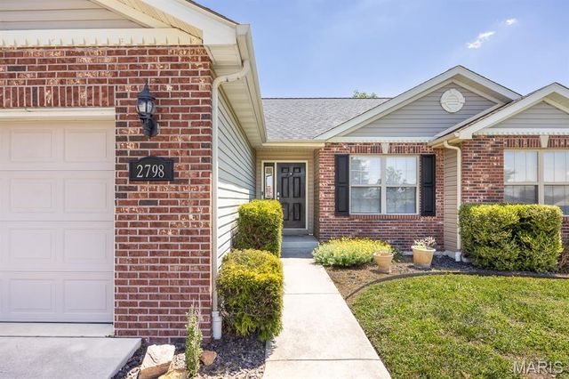 2798 London Lane, Shiloh, IL 62221