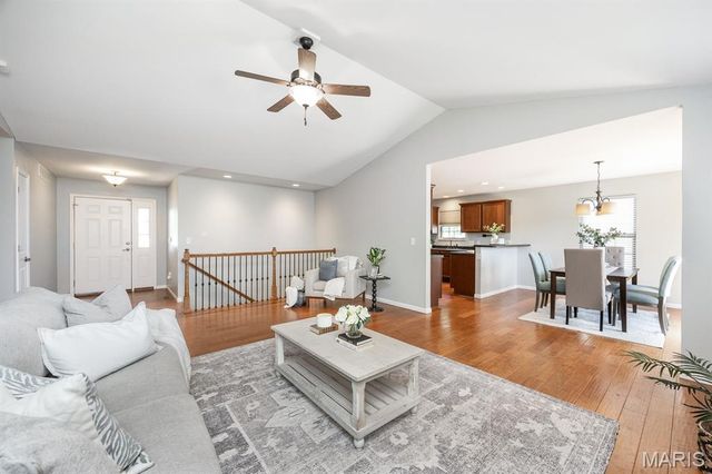 2798 London Lane, Shiloh, IL 62221