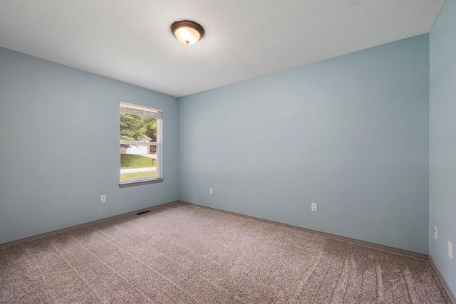 806 N 13th Street, Ozark, MO 65721