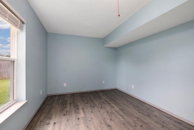 806 N 13th Street, Ozark, MO 65721
