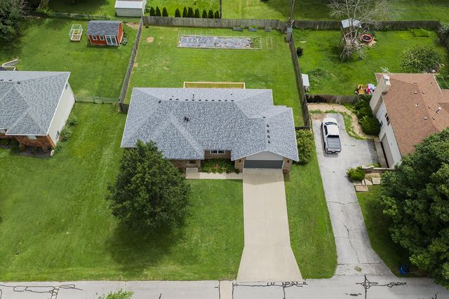 806 N 13th Street, Ozark, MO 65721