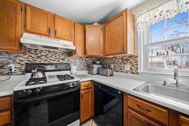 16 Springfield Estates, Rochester, NH 03867