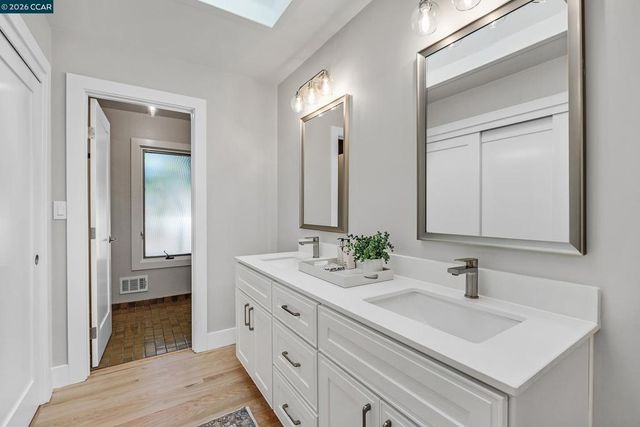 2548 Casa Grande Ct, Walnut Creek, CA 94598