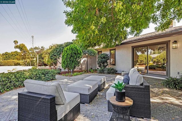 2548 Casa Grande Ct, Walnut Creek, CA 94598