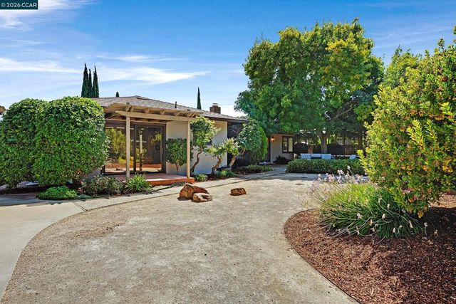 2548 Casa Grande Ct, Walnut Creek, CA 94598