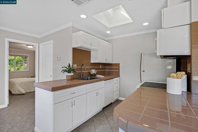 2548 Casa Grande Ct, Walnut Creek, CA 94598