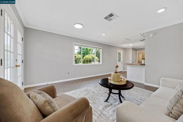 2548 Casa Grande Ct, Walnut Creek, CA 94598