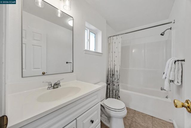 2548 Casa Grande Ct, Walnut Creek, CA 94598