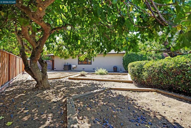 2548 Casa Grande Ct, Walnut Creek, CA 94598
