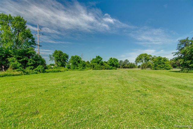 45109 I-94 South Service Drive, Belleville, MI 48111