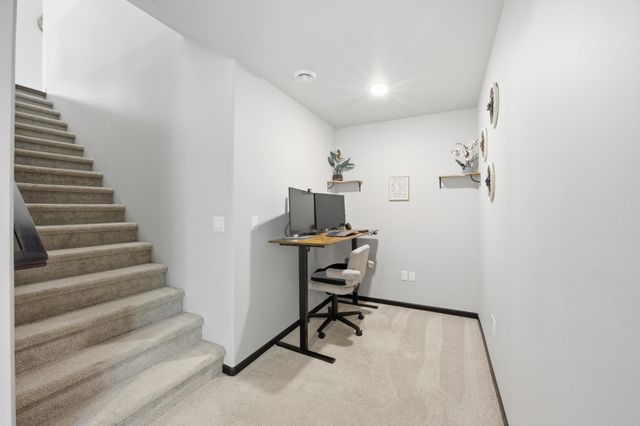 7238 27th Street S, Fargo, ND 58104
