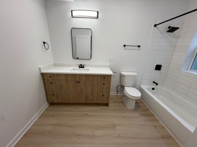 7717 N Sheridan Road 2F, Chicago, IL 60626