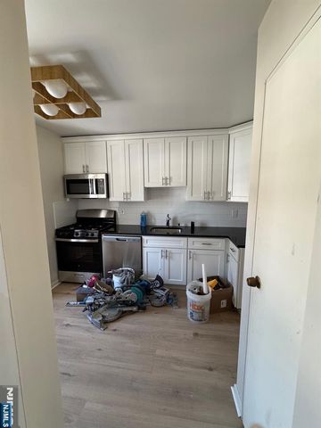 255 Piermont Road 6, Cresskill, NJ 07626