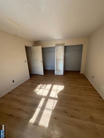 255 Piermont Road 6, Cresskill, NJ 07626