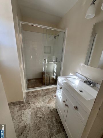 255 Piermont Road 6, Cresskill, NJ 07626