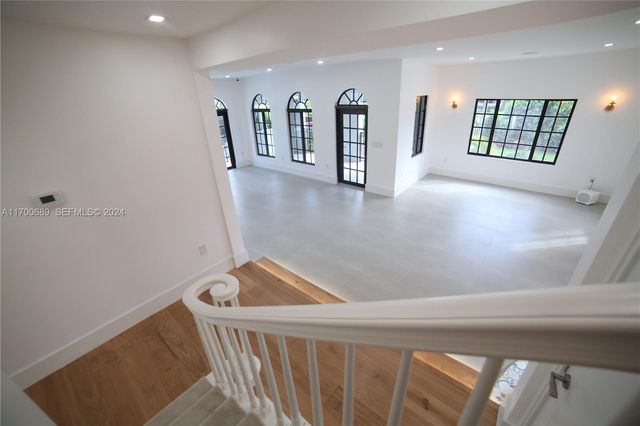 1345 Hollywood Boulevard, Hollywood, FL 33019