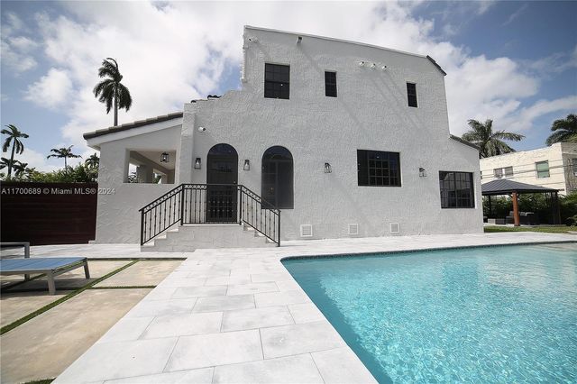1345 Hollywood Boulevard, Hollywood, FL 33019