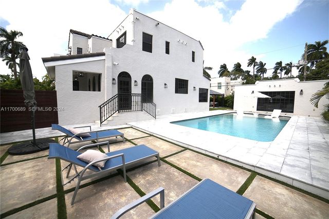 1345 Hollywood Boulevard, Hollywood, FL 33019