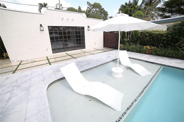 1345 Hollywood Boulevard, Hollywood, FL 33019