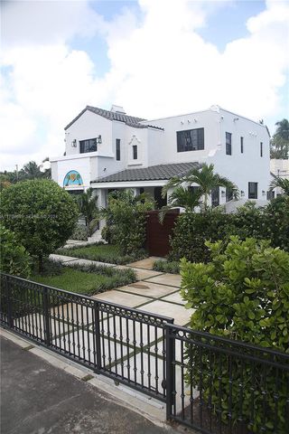 1345 Hollywood Boulevard, Hollywood, FL 33019