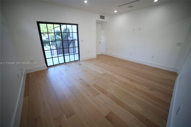 1345 Hollywood Boulevard, Hollywood, FL 33019
