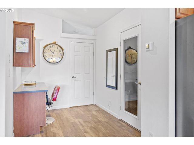 886 Se BONNIE BURKE Dr, Estacada, OR 97023