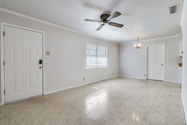 1229 Greenbrier Drive, Mesquite, TX 75149