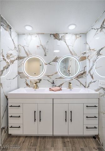 2221 Mohawk Street, Las Vegas, NV 89146