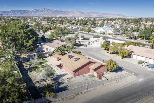 2221 Mohawk Street, Las Vegas, NV 89146