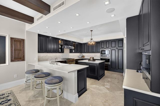 2700 N Ocean Drive 1401a, Riviera Beach, FL 33404