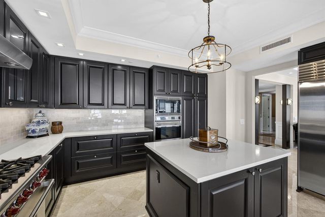 2700 N Ocean Drive 1401a, Riviera Beach, FL 33404