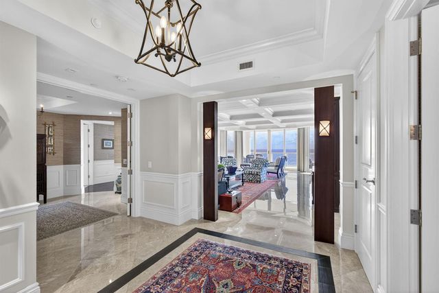 2700 N Ocean Drive 1401a, Riviera Beach, FL 33404