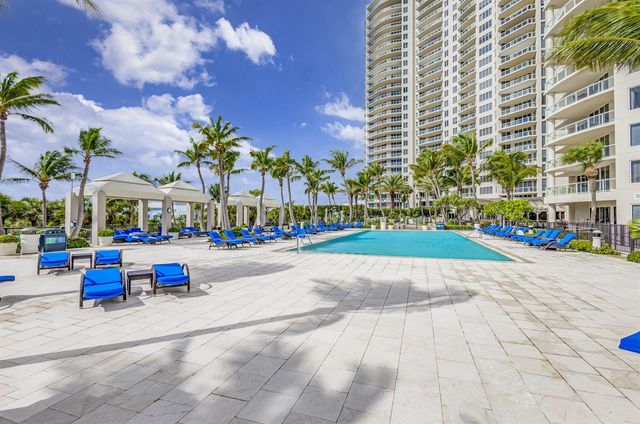 2700 N Ocean Drive 1401a, Riviera Beach, FL 33404