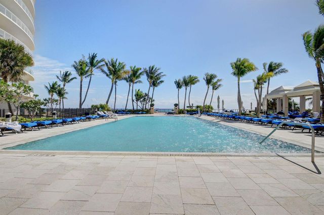 2700 N Ocean Drive 1401a, Riviera Beach, FL 33404