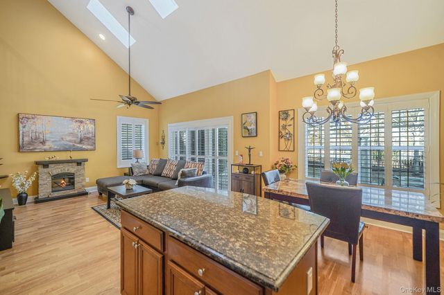 116 Maya Circle, Central Islip, NY 11722