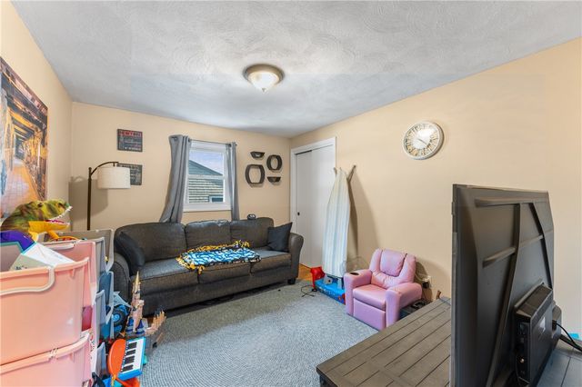 149 Grassmere Avenue, East Providence, RI 02914