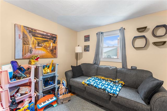 149 Grassmere Avenue, East Providence, RI 02914