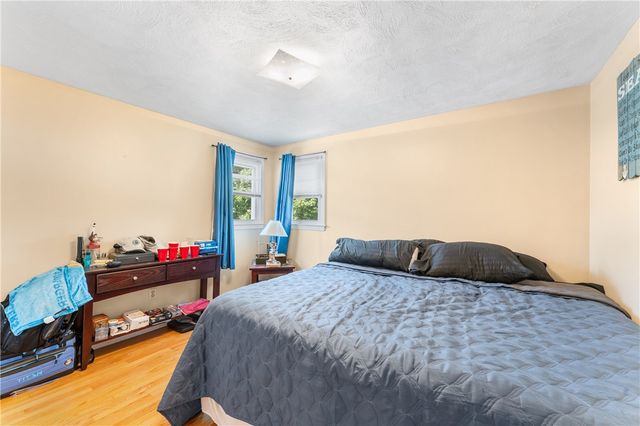 149 Grassmere Avenue, East Providence, RI 02914