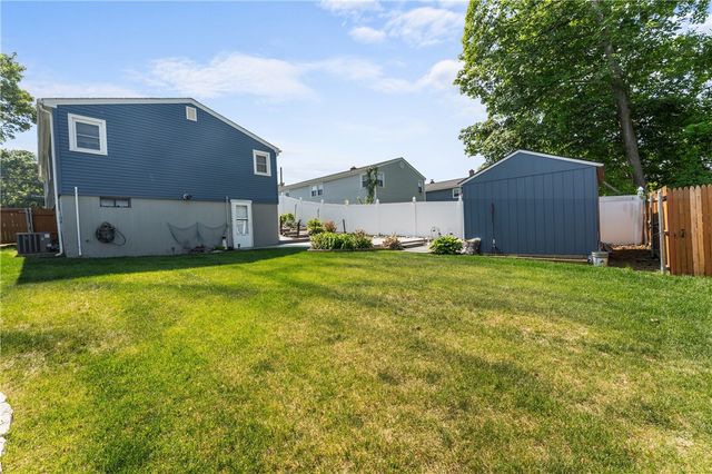 149 Grassmere Avenue, East Providence, RI 02914