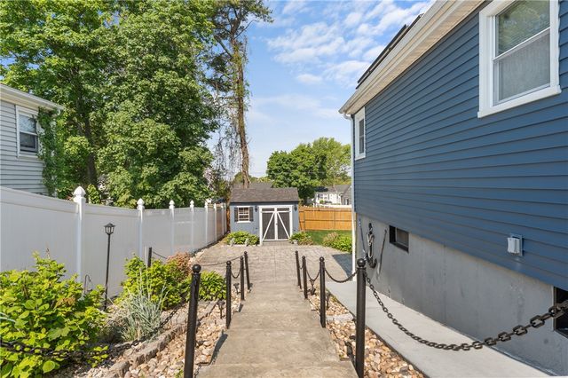149 Grassmere Avenue, East Providence, RI 02914