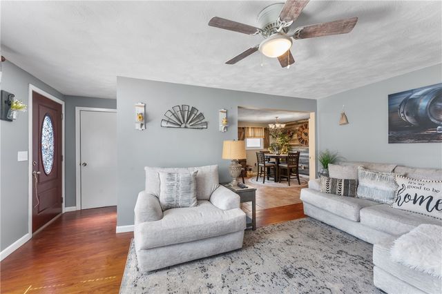 149 Grassmere Avenue, East Providence, RI 02914
