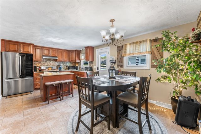 149 Grassmere Avenue, East Providence, RI 02914