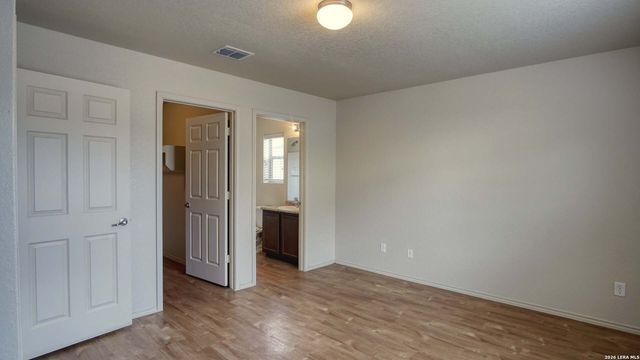 8947 Ashley Wilkes, San Antonio, TX 78221