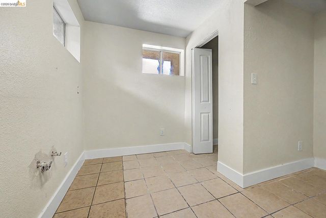 704 W 9Th St, Antioch, CA 94509