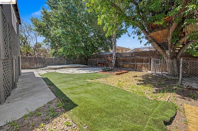 704 W 9Th St, Antioch, CA 94509