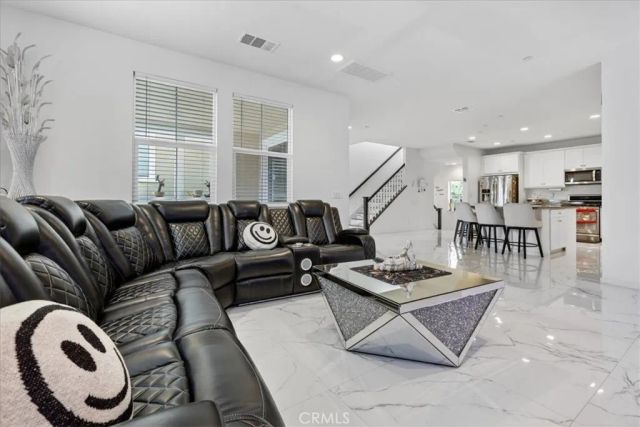 9701 Hawkeye Lane, Anaheim, CA 92804