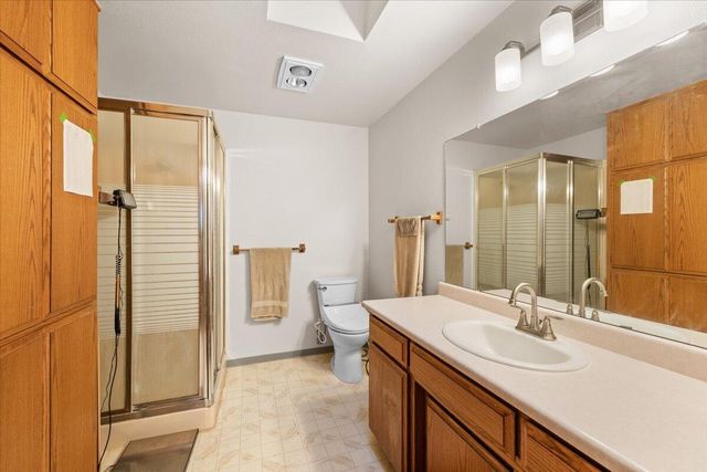 1422 Wineteer Lane, Grants Pass, OR 97527