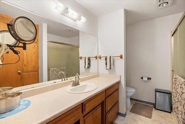 1422 Wineteer Lane, Grants Pass, OR 97527