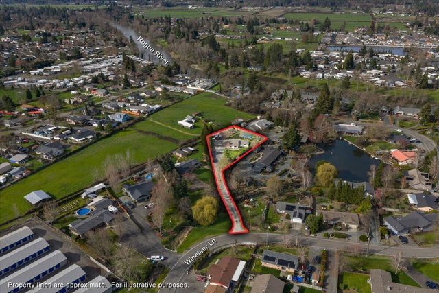 1422 Wineteer Lane, Grants Pass, OR 97527