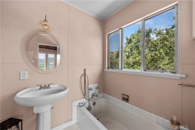 649 Atkins, Glendale, CA 91206